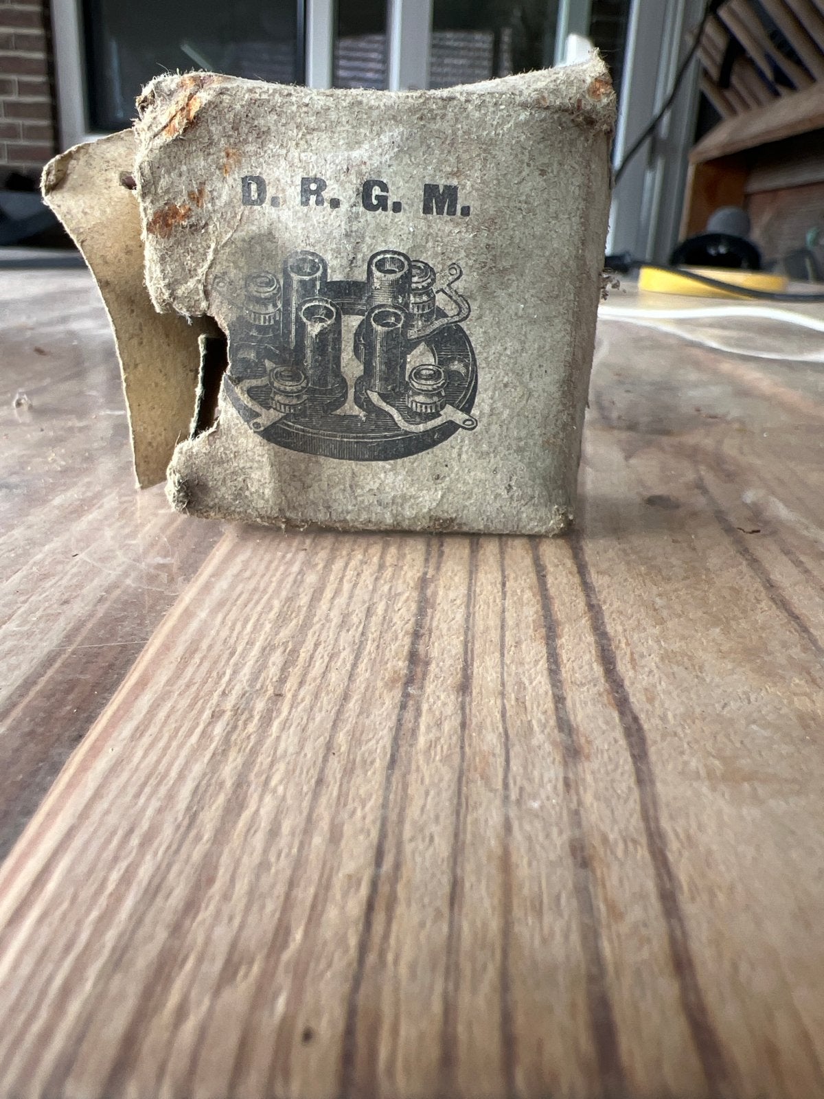 Vintage D.R.G.M. Elektrische Verdeeldoos met Originele Verpa, Ophalen, Gebruikt