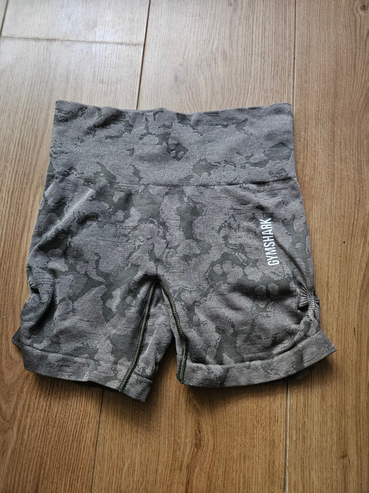 Gymshark adapt camo seamless shorts lichtgroen maat XS, Ophalen of Verzenden, Zo goed als nieuw, Maat 34 (XS) of kleiner, Groen