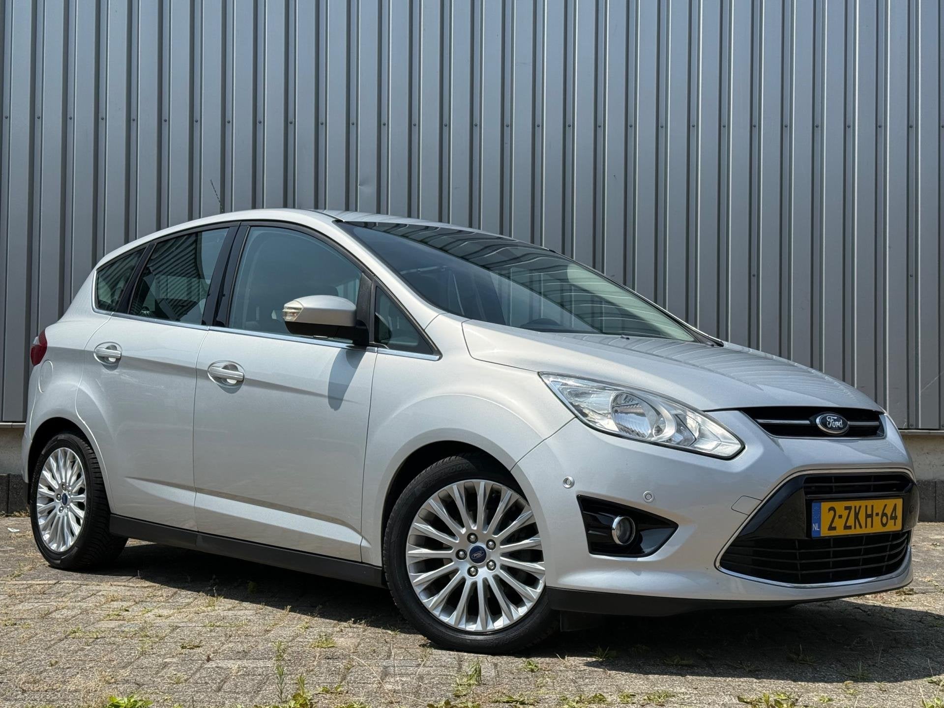 Ford C-Max 1.0 Edition Plus 2e Eigenaar,Trekhaak,Navi,Camera, Voorwielaandrijving, Euro 5, 125 pk, Gebruikt