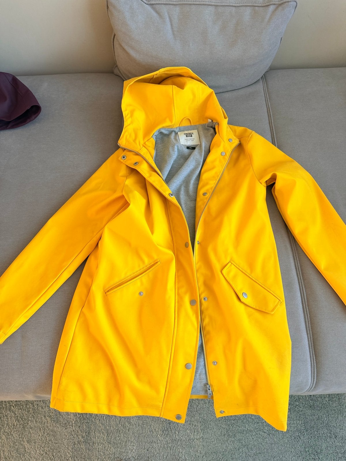 America Today Gele Regenjas Maat S, Kleding | Dames, Ophalen, Zo goed als nieuw, Maat 36 (S), Geel