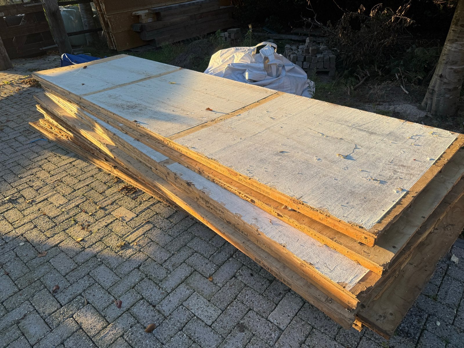 Koopje 19 Dakplaten UNILIN Underlayment PUR met Tengels, Gebruikt, 15 m² of meer, Hout, Ophalen