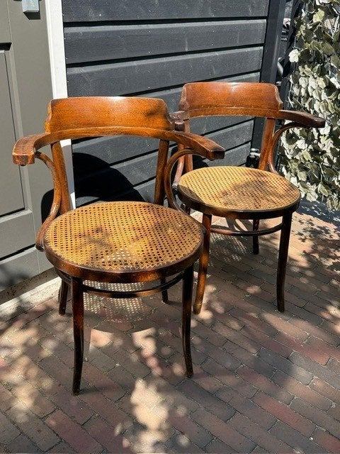 Set van 4 Thonet stoelen met rotan zitting, Ophalen