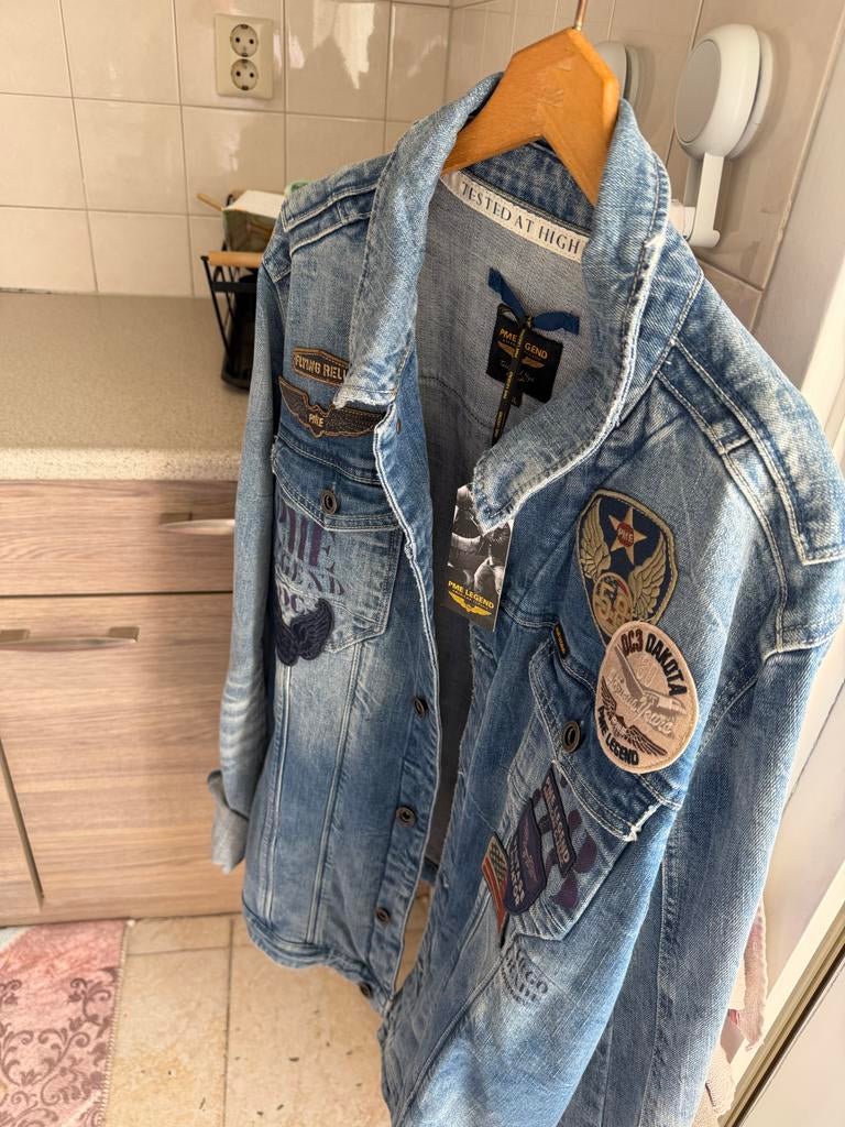 Nieuwe Pall Mall spijkerjas - te groot gekocht, Kleding | Heren, Spijkerbroeken en Jeans, Nieuw, Blauw, Ophalen of Verzenden