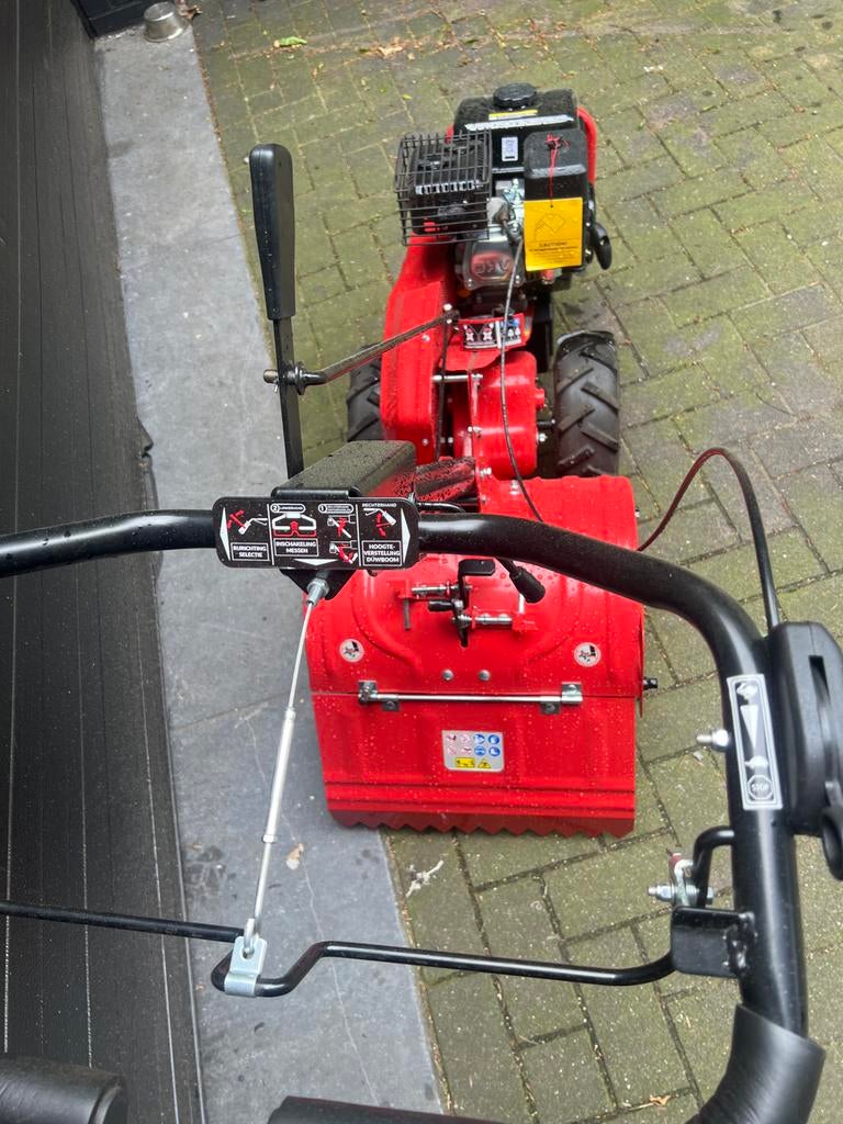 Krachtige Benzine Tuinfrees - Zo goed als nieuw, Tuin en Terras, Ophalen of Verzenden, Zo goed als nieuw, 50 cm of meer