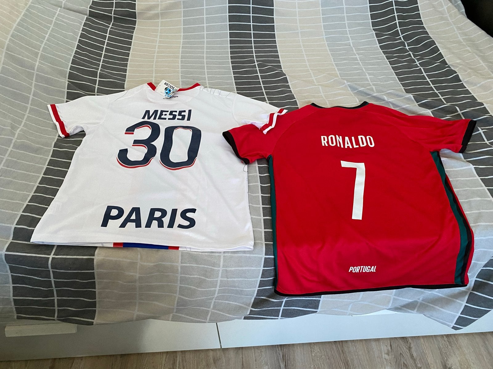 2 Voetbalshirts: Messi (PSG) & Ronaldo (Portugal), Ophalen, Nieuw, Shirt