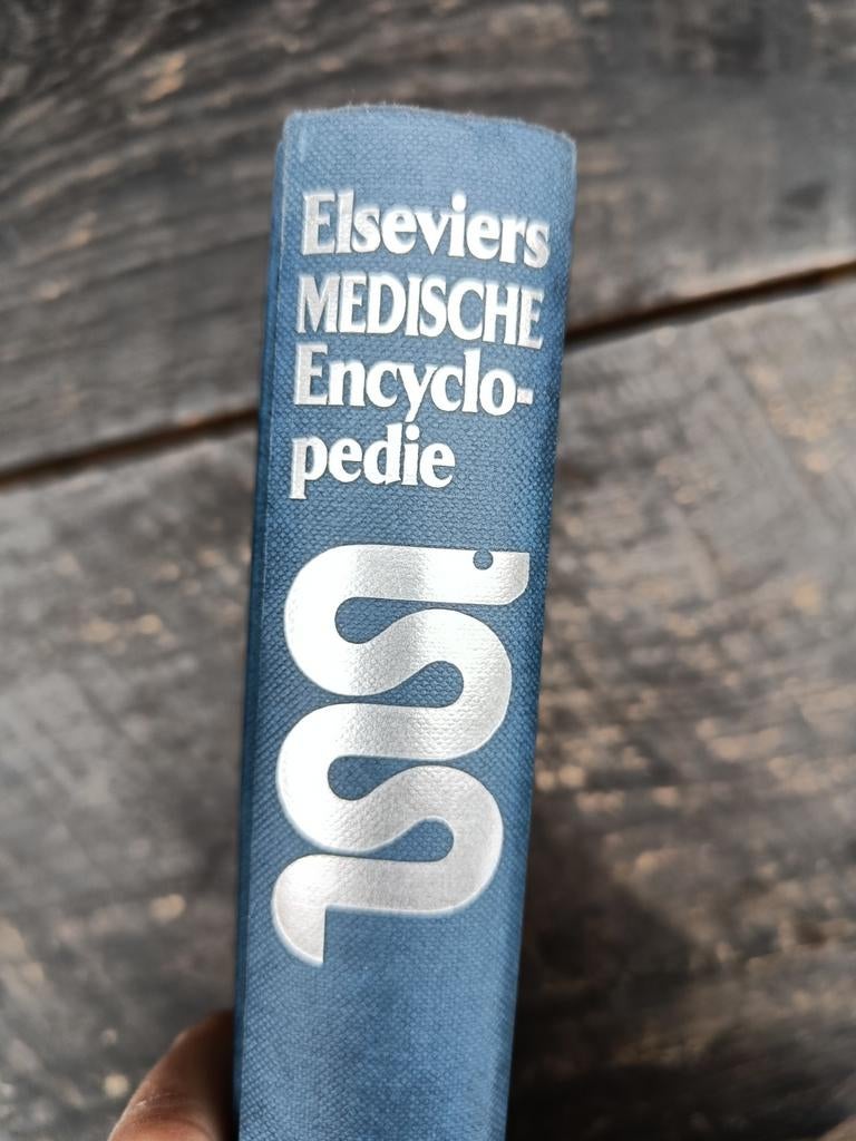 Elseviers Medische Encyclopedie - Medisch naslagwerk, Boeken, Encyclopedieën, Gelezen, Medisch, Ophalen of Verzenden, Los deel
