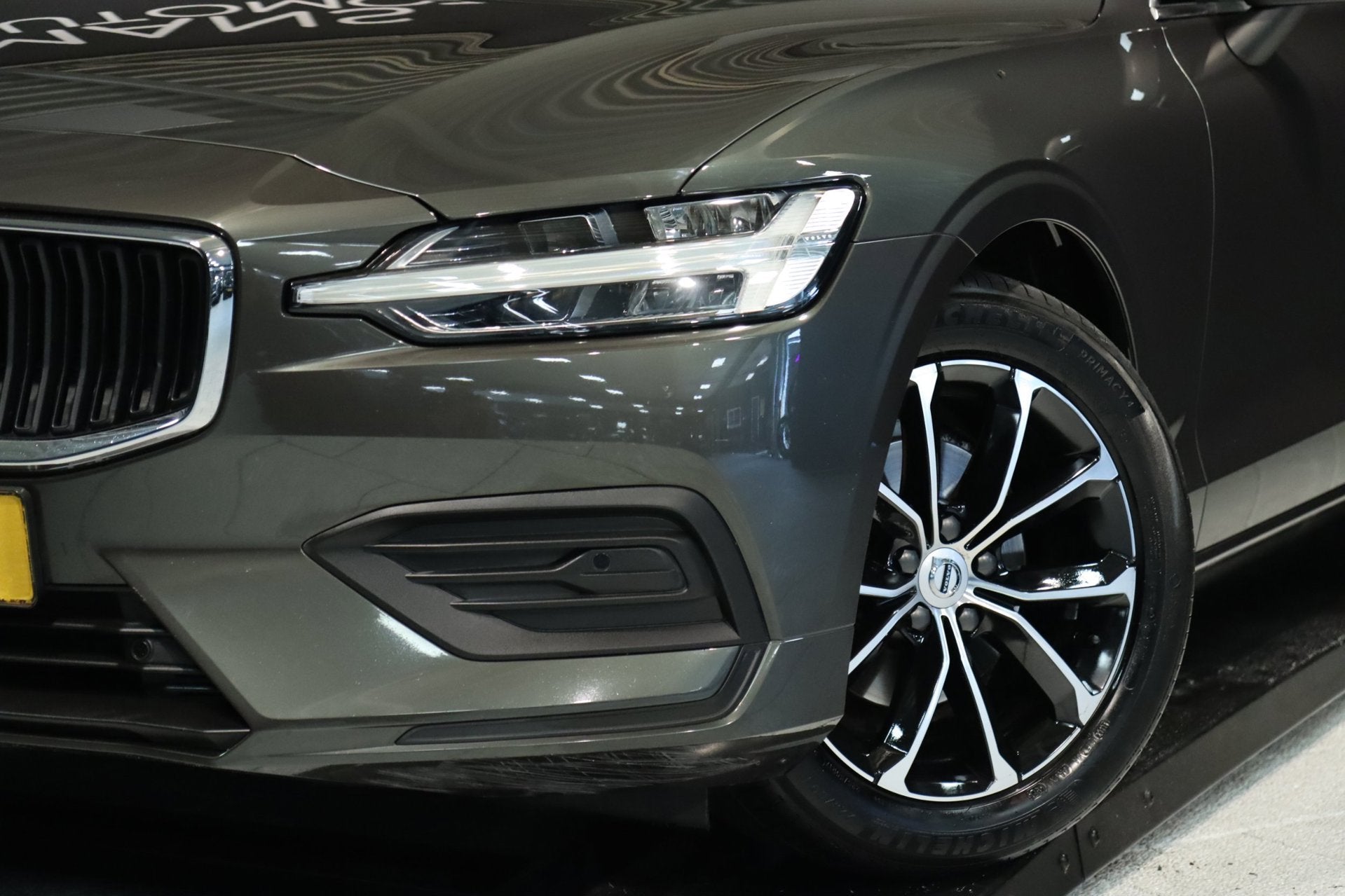 Volvo V60 2.0 D3 Momentum / NAP / CRUISE / CARPLAY / PDC VOO, Auto's, Volvo, Voorwielaandrijving, Gebruikt, 4 cilinders, 23 km/l