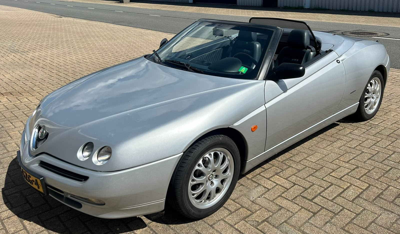 Alfa Romeo Spider 2.0 Twin Spark 16V 1999 Grijs, Auto's, Voorwielaandrijving, 1345 kg, Cabriolet, Spider