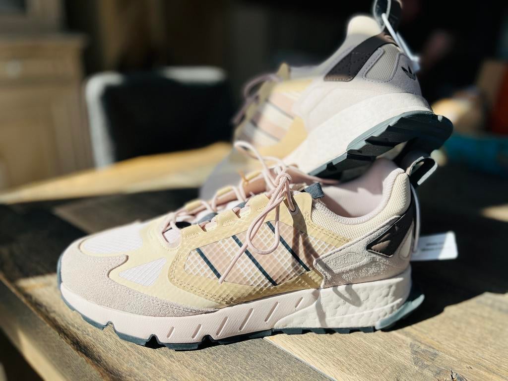 Adidas ZX 1K boost seas 2.0, Beige, Ophalen of Verzenden, Sneakers of Gympen, Zo goed als nieuw