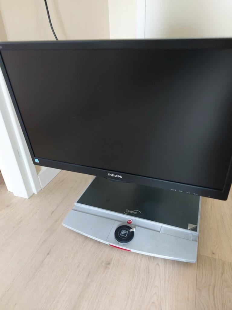Philips monitor met Optelec clearview, Ophalen, Gebruikt, Philips