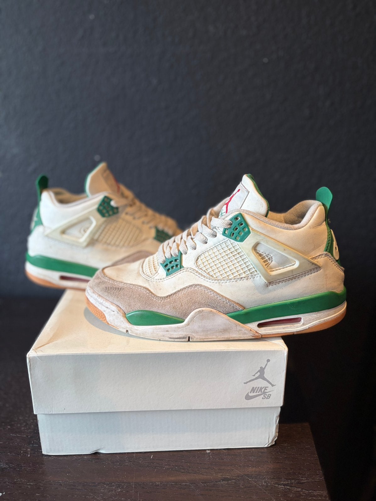 Jordan 4 Pine green-white, Verzenden, Wit, Sneakers of Gympen, Gedragen