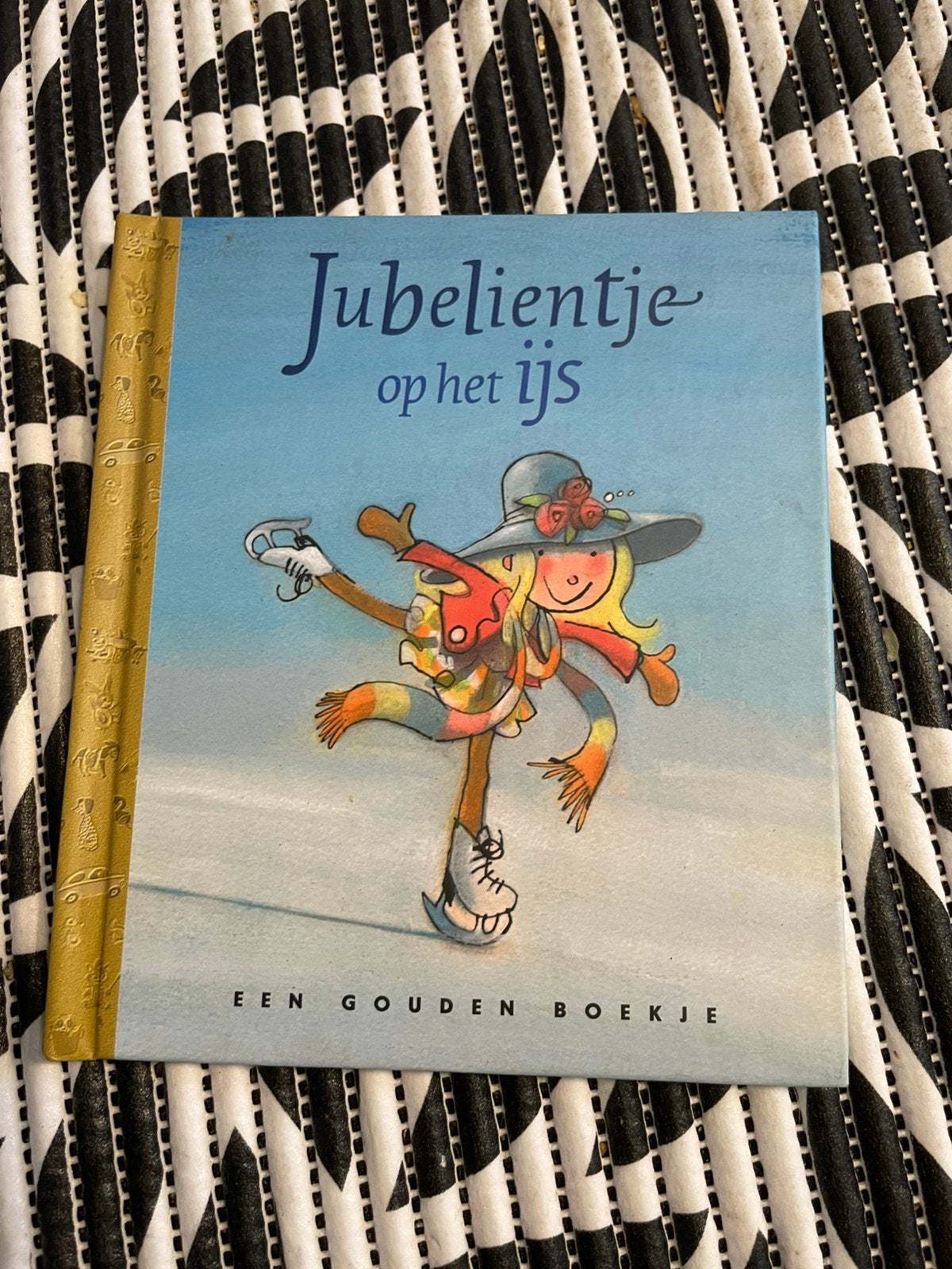 Jubelientje op het ijs, Boeken, Ophalen of Verzenden, Gelezen