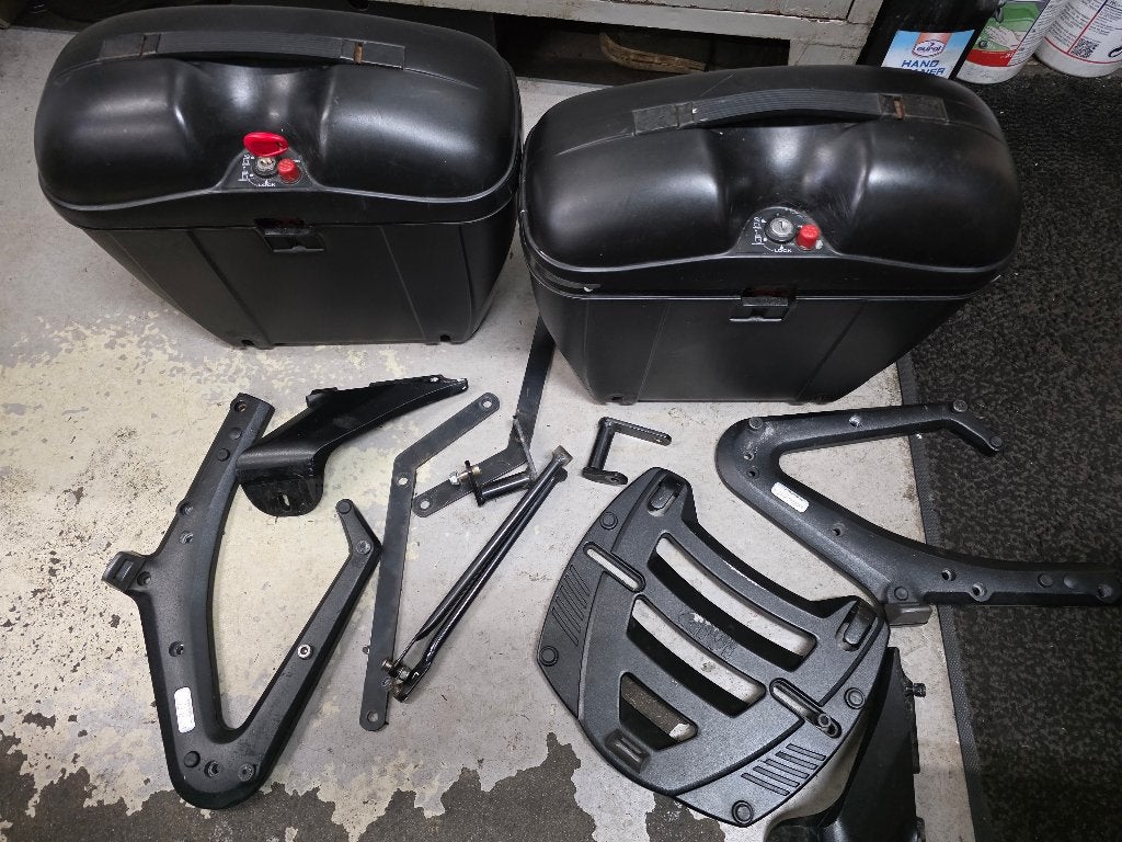 Kofferset Triumph Legend, Compleet inclusief beugels, Ophalen of Verzenden, Gebruikt