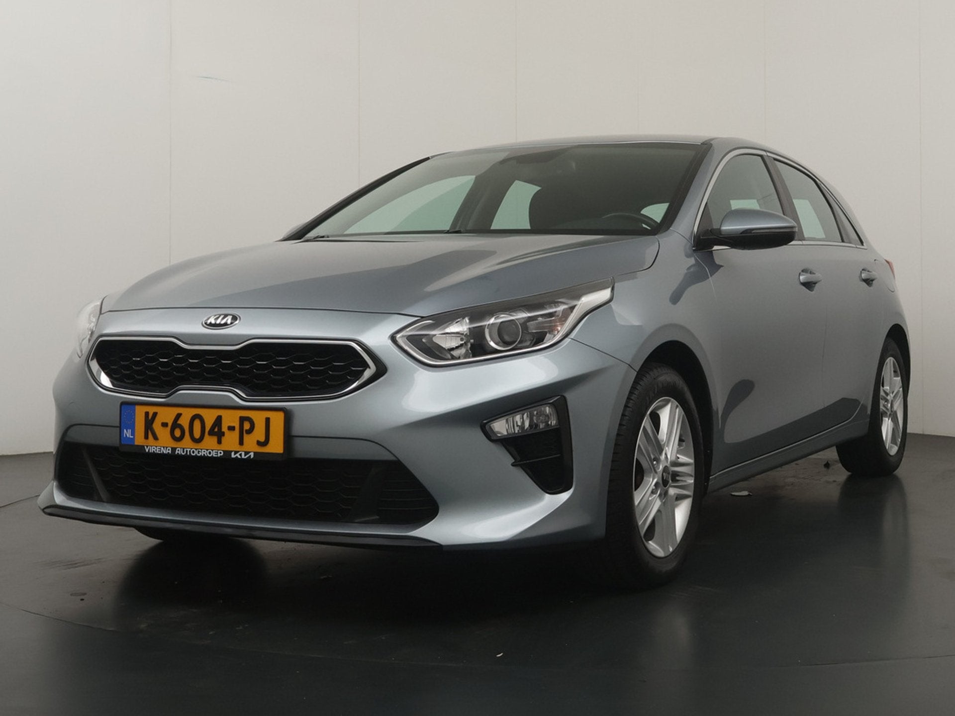Kia Ceed 1.0 T-GDi DynamicLine - Navigatie - Bluetooth- Radi, Voorwielaandrijving, Stof, Gebruikt, 1197 kg