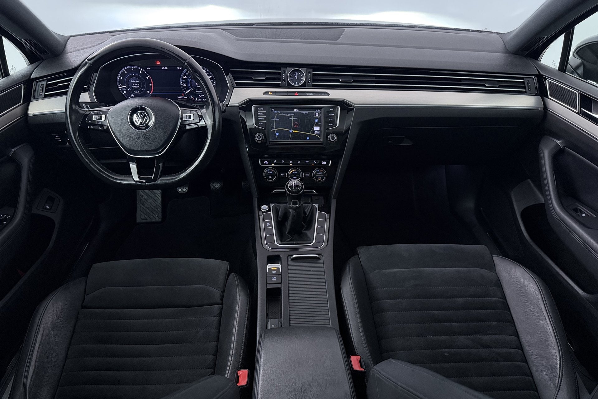 Volkswagen Passat Variant 1.4 TSI ACT Highline Business R (P, Auto's, Volkswagen, Voorwielaandrijving, Gebruikt, 4 cilinders, 150 pk