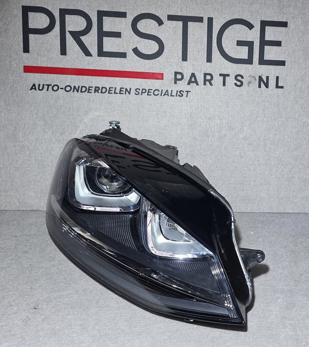 Koplamp Volkswagen Golf 7 VII BI XENON Rechts VW 5G1941040, Gebruikt, -, Ophalen of Verzenden, -