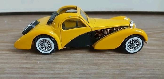 Bugatti T57S Atalante schaalmodel., Ophalen of Verzenden, Auto, Overige merken
