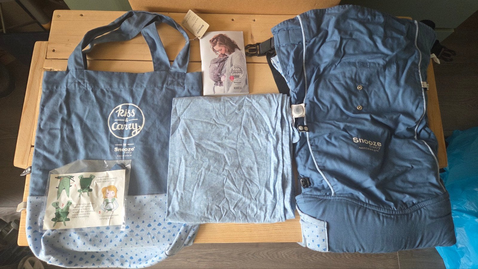 Snoozebaby Kiss & Carry draagzak - compleet en z.g.a.n., Overige merken, Ophalen of Verzenden, Zo goed als nieuw, Buik, Rug of Zij