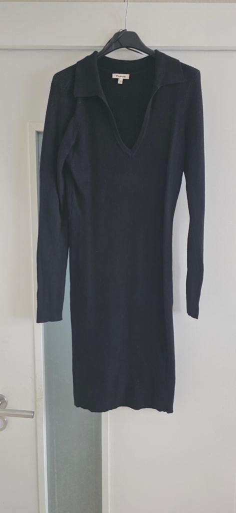 Zwarte ribgebreide jurk met kraag - Madness, Kleding | Dames, Jurken, Maat 38/40 (M), Madness, Zwart, Ophalen of Verzenden