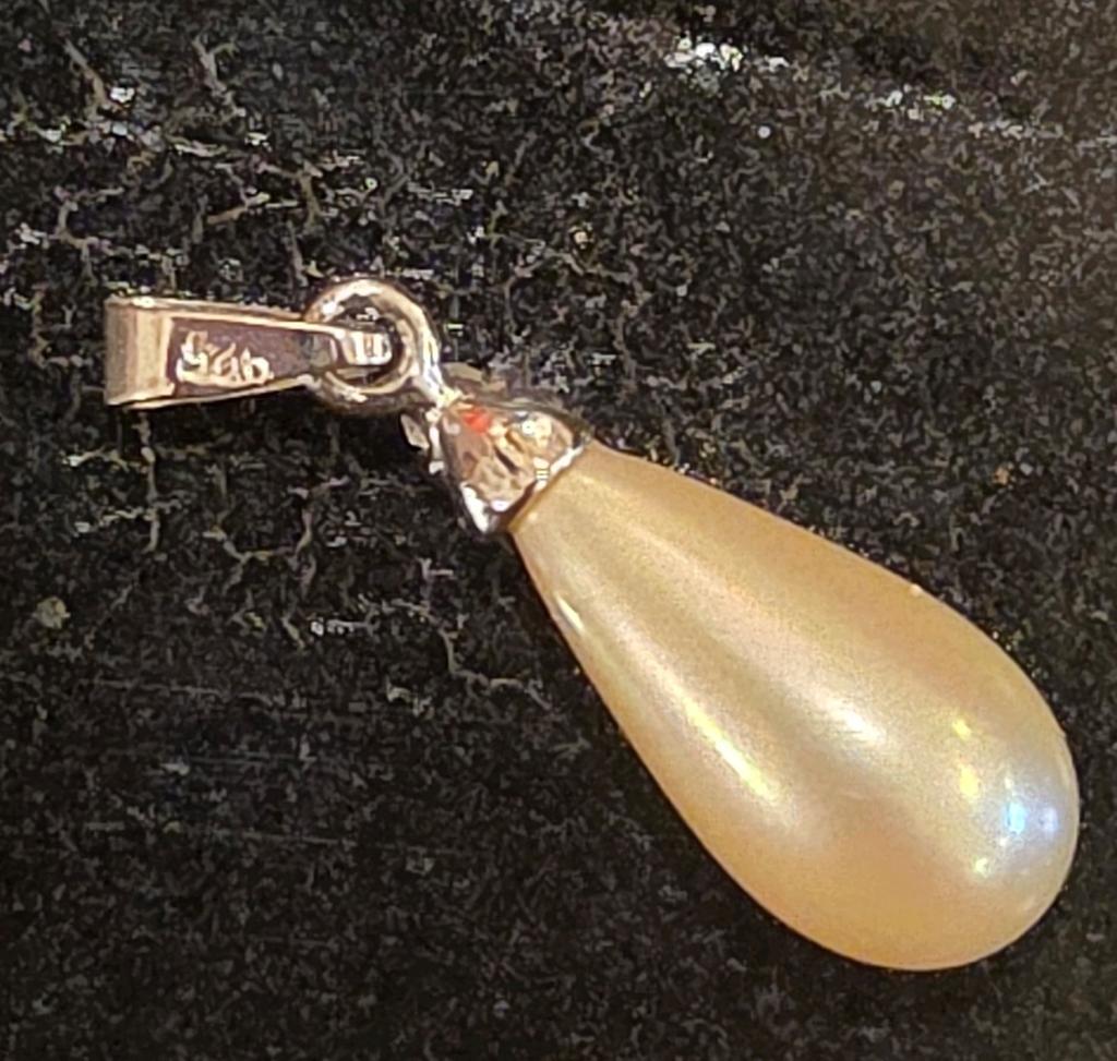 Parel met 2 steentjes hanger, Sieraden, Tassen en Uiterlijk, Kettinghangers, Ophalen of Verzenden