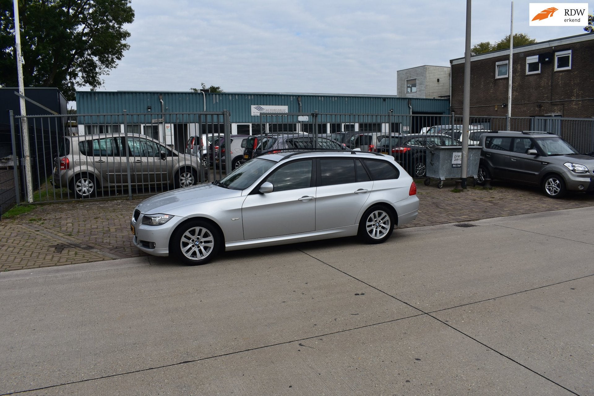 BMW 3-serie Touring 318i, Automaat, 1435 kg, Leder en Stof, 695 kg