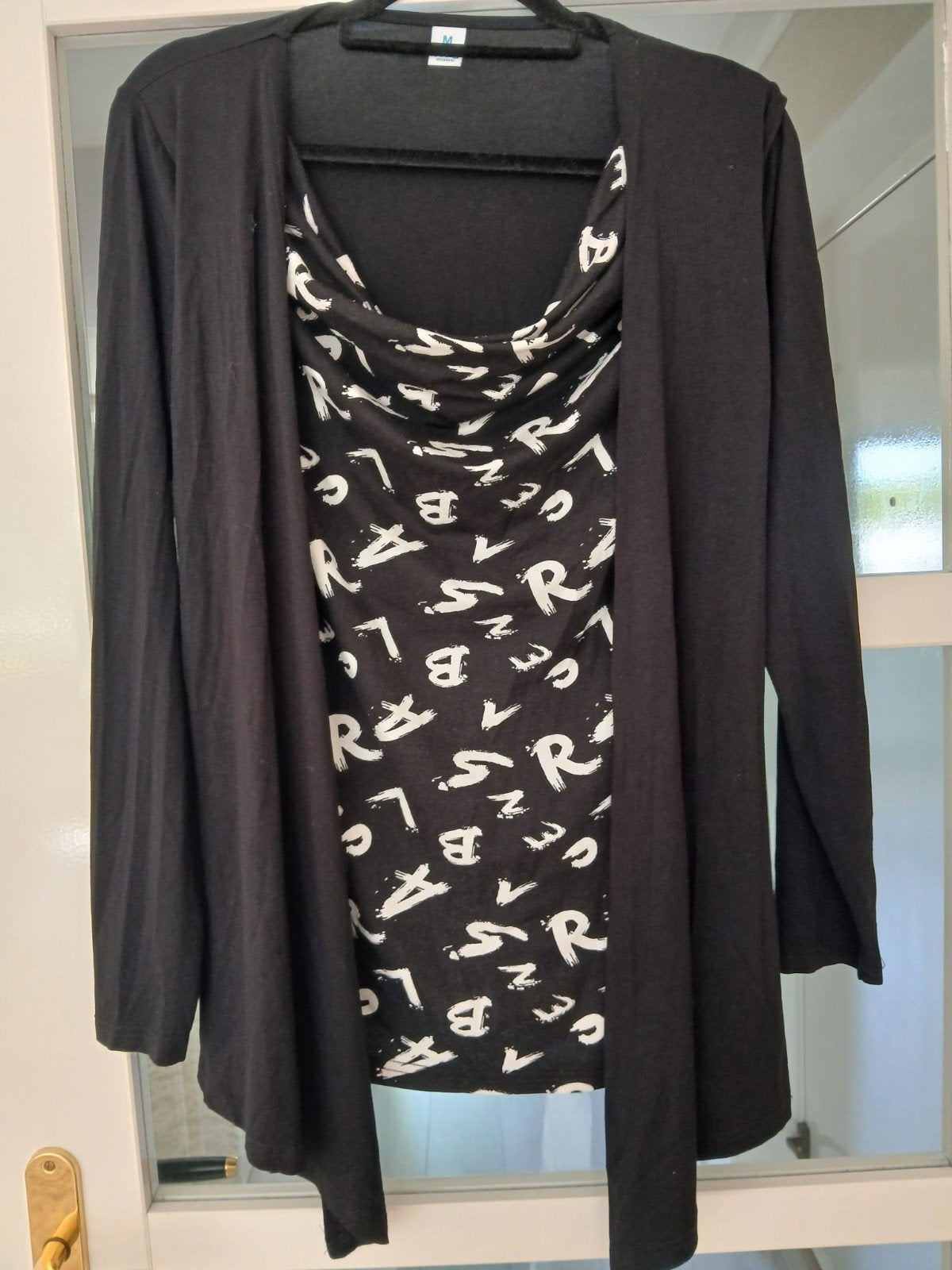 M&S Mode Zwart Vest met Print Top Maat M, Maat 38/40 (M), Zwart, Ophalen of Verzenden, Zo goed als nieuw