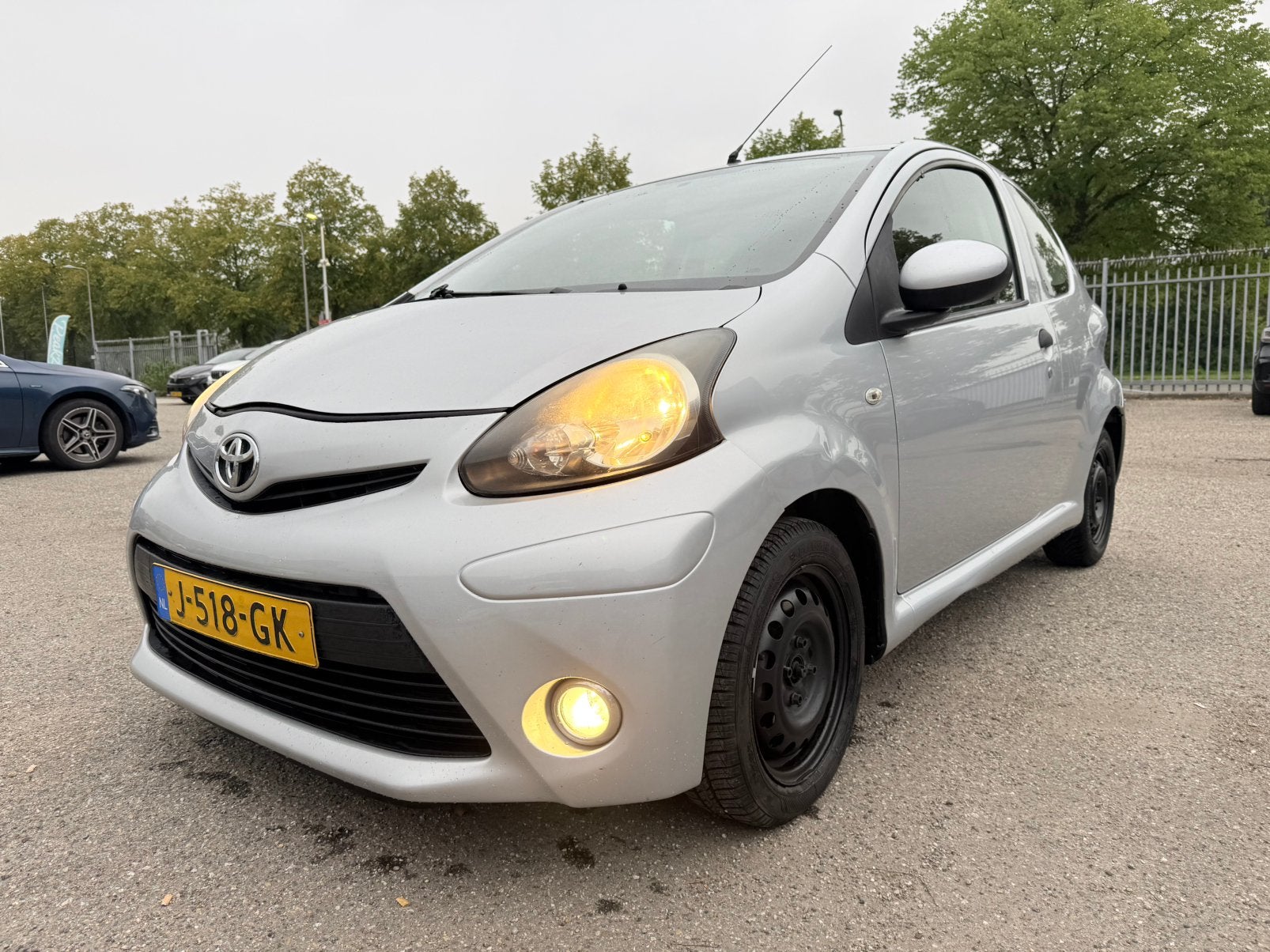 Toyota Aygo 1.0 12V Vvt-i 3DRS MMT 2014 Grijs