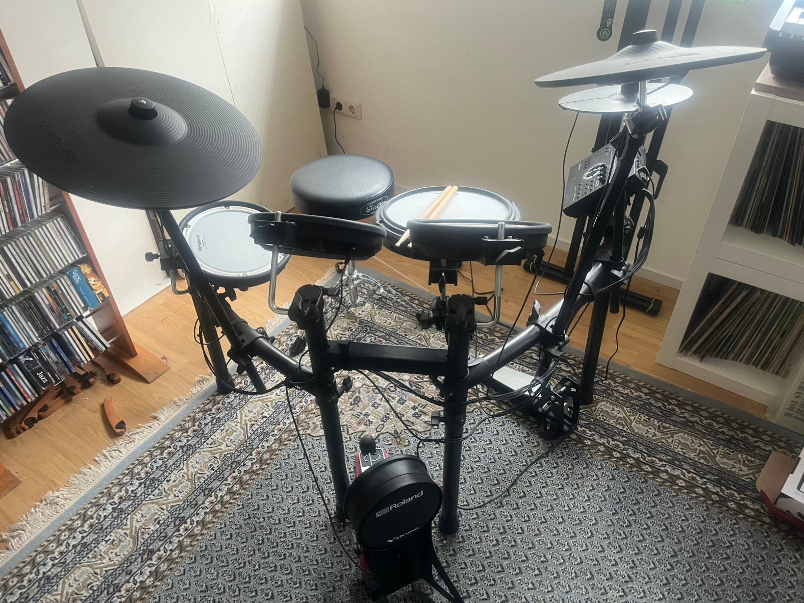 Roland TD-17KV2 V-Drums complete set – zo goed als nieuw, Muziek en Instrumenten, Ophalen, Zo goed als nieuw, Roland, Elektronisch