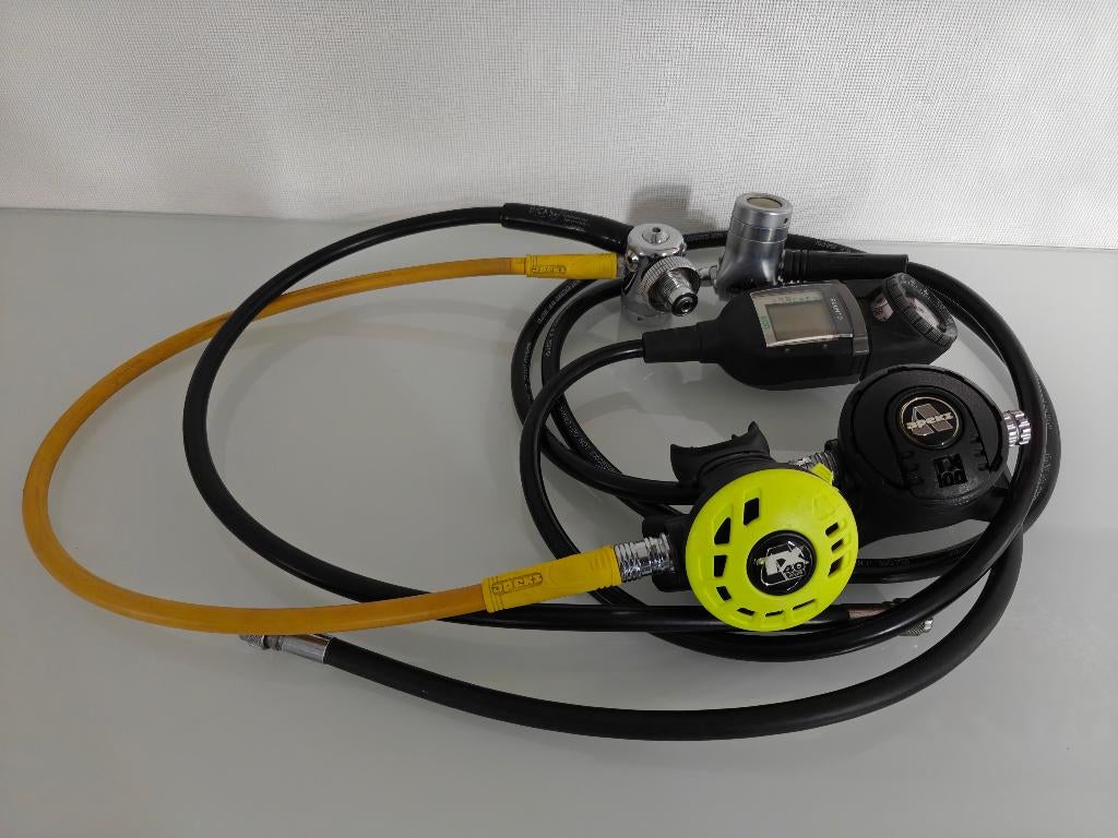 Apeks DS4+ TX100 & Apeks XTX+ TX40+ Suunto EON LUX, Ophalen of Verzenden, Zo goed als nieuw, Overige typen