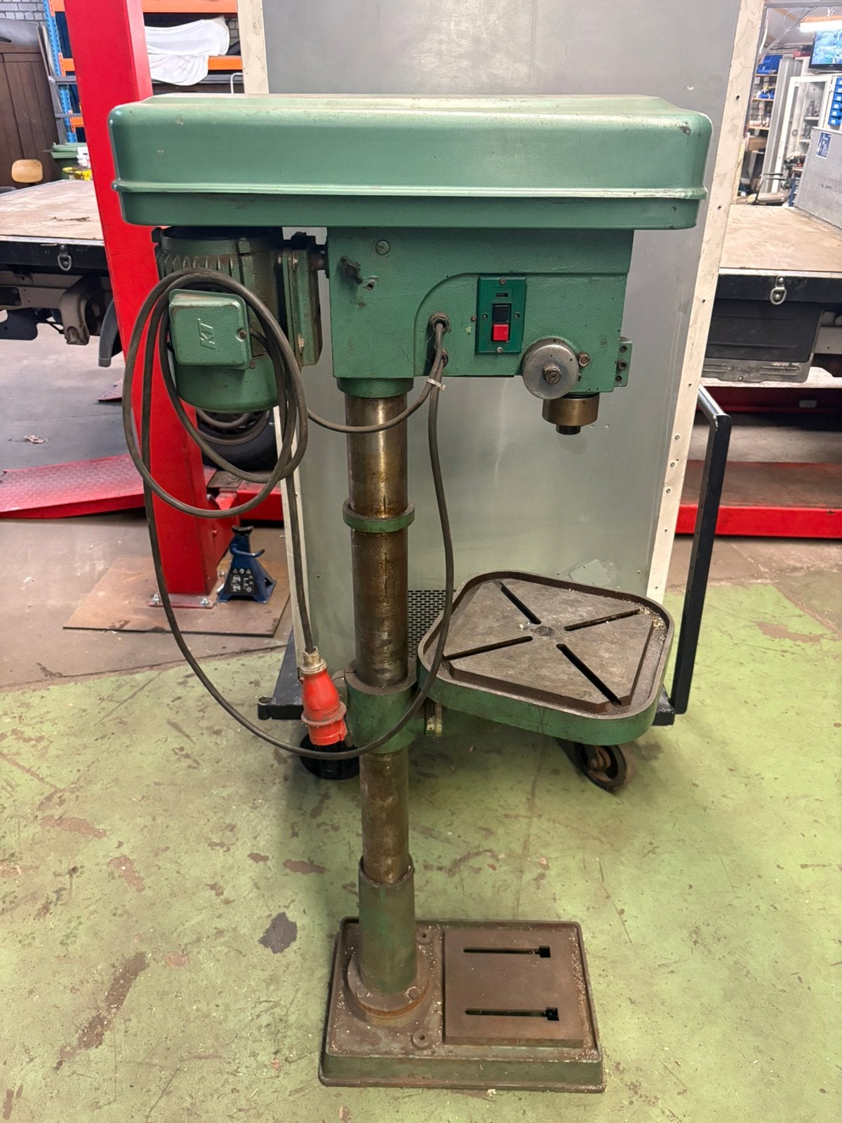 kolomboormachine, Doe-het-zelf en Verbouw, Ophalen of Verzenden, Zo goed als nieuw, Kolomboormachine