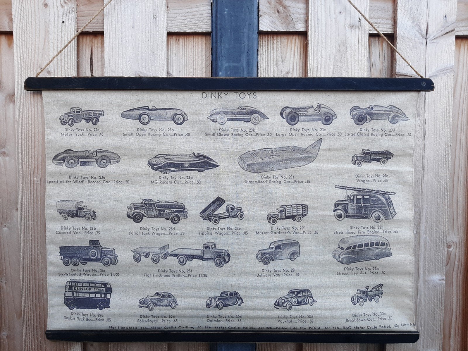 Vintage Dinky Toys linnen Wandkaart 90cm, Ophalen of Verzenden