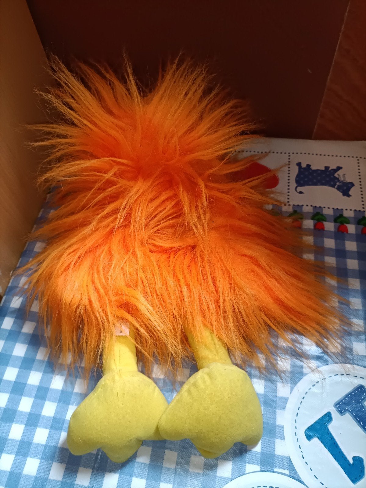 Oranje kraai vogel handpop met piepje in snavel 35 cm, Ophalen of Verzenden, Zo goed als nieuw, Overige typen