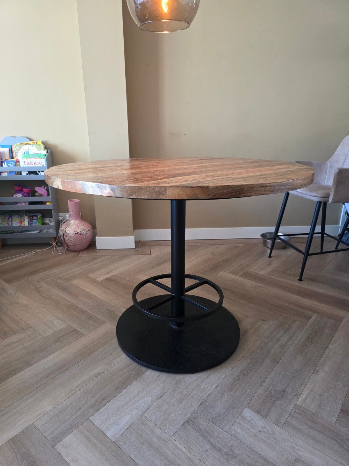 Ronde mangohouten tafel (120cm) met 4 stoelen, Huis en Inrichting, Tafels | Eettafels, Gebruikt, Rond, Vier personen, Ophalen