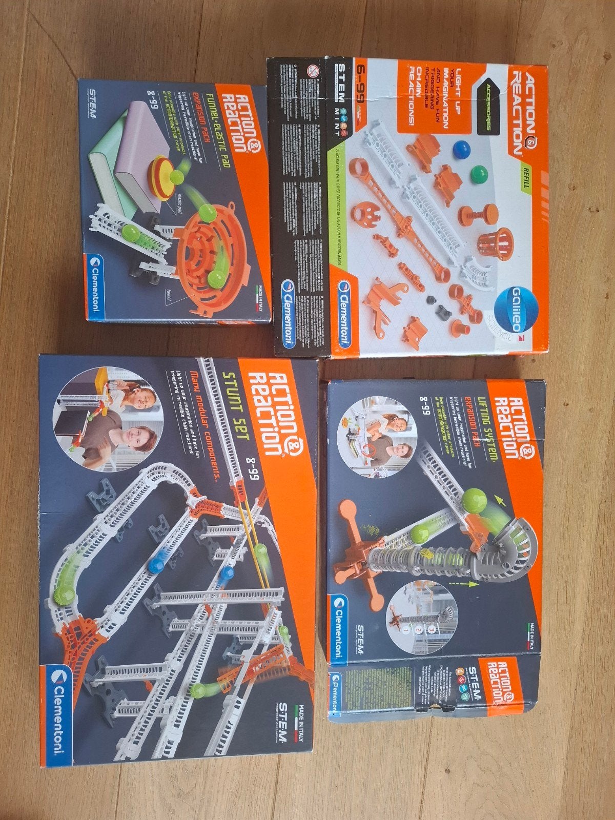 4 complete sets Action Reaction knikkerbaan, Ophalen, Zo goed als nieuw, Overige merken
