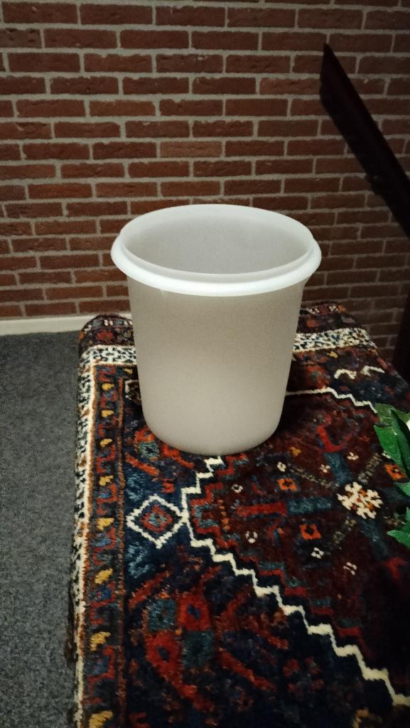 Tupperware was emmer zonder deksel., Huis en Inrichting, Keuken | Tupperware, Zo goed als nieuw, Overige typen, Wit, Ophalen of Verzenden