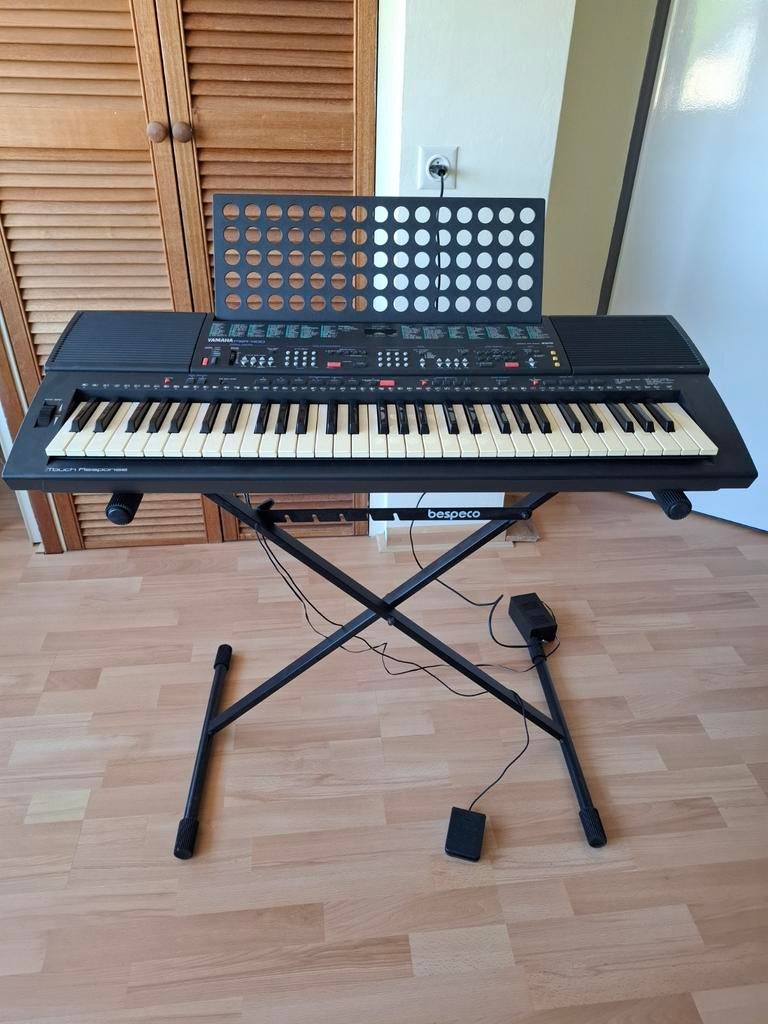 Yamaha keyboard psr 400, Muziek en Instrumenten, Keyboards, Ophalen
