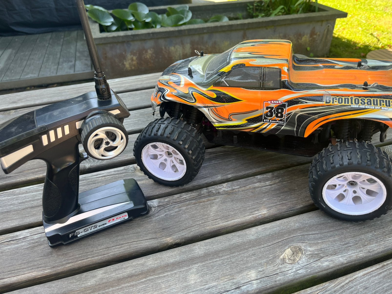 1:10 RC Auto 4WD - Aluminium - Brushless, Elektro, Gebruikt, Auto offroad, Ophalen of Verzenden
