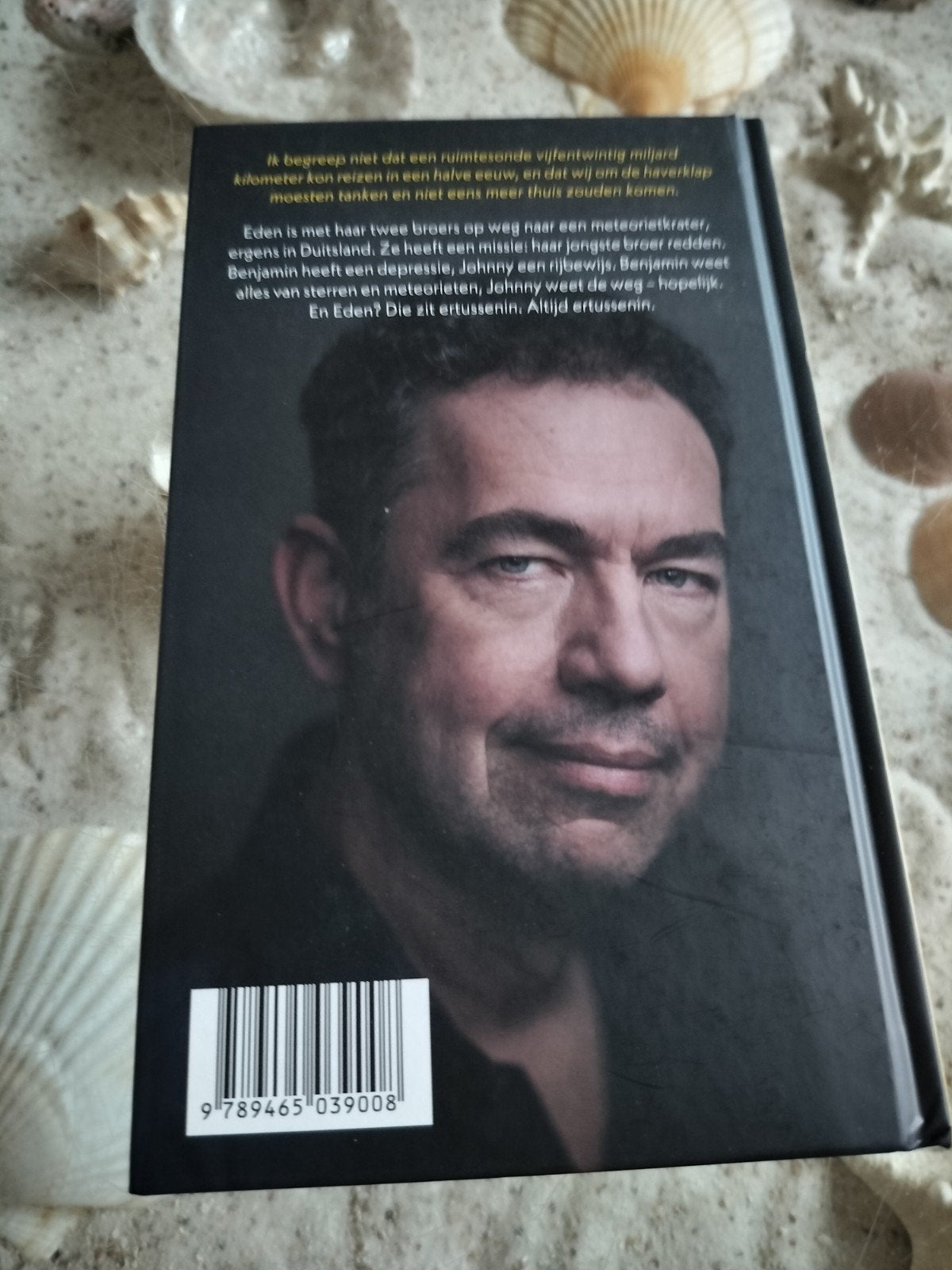 Gerwin van der Werf - De krater, Ophalen of Verzenden, Zo goed als nieuw, Gerwin van der Werf