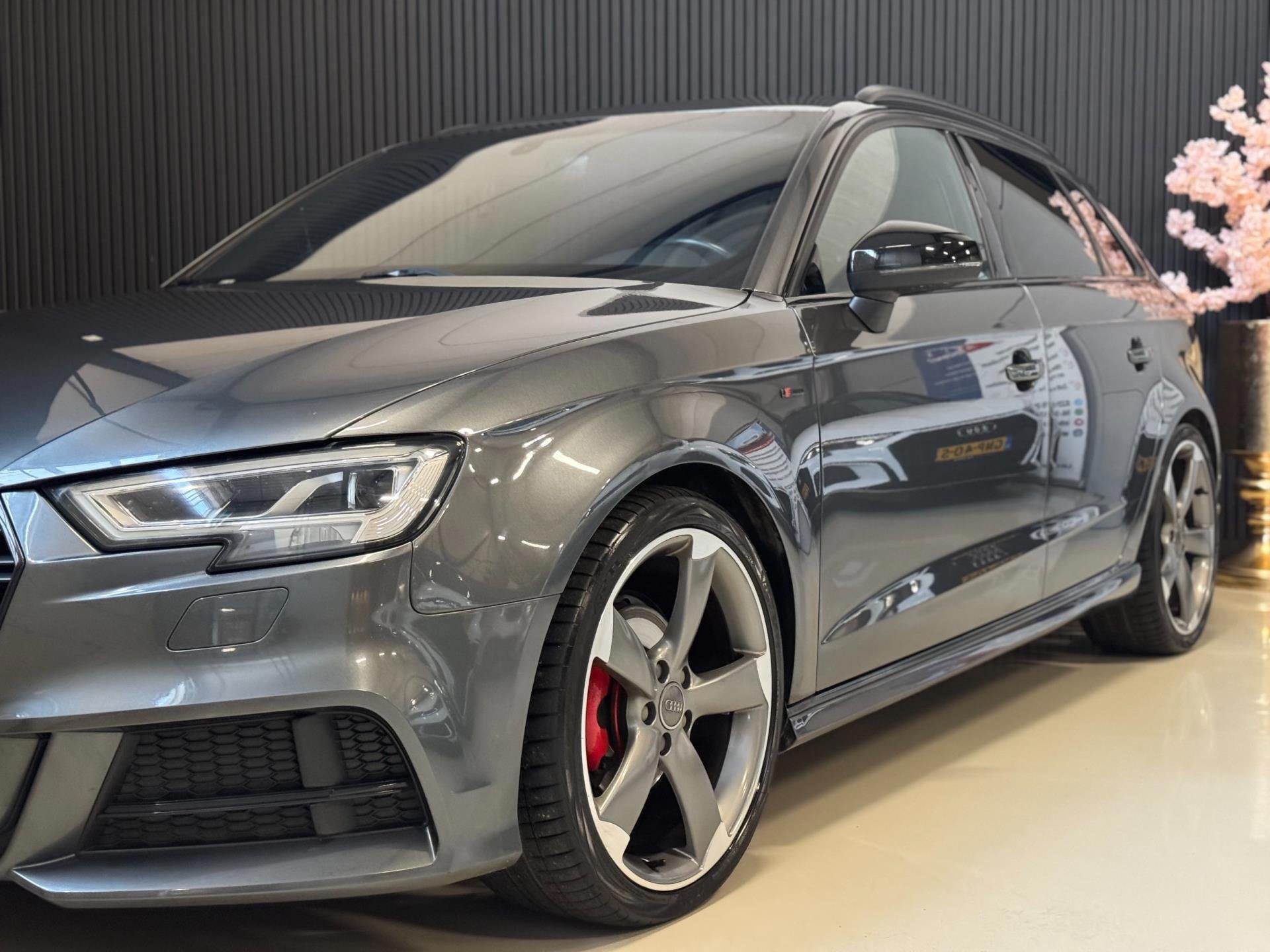 Audi A3 Sportback 1.5 TFSI CoD 3X S-LINE | VIRTUAL | NAP | L, Auto's, Dealer onderhouden, 150 pk, Leder en Stof, Origineel Nederlands
