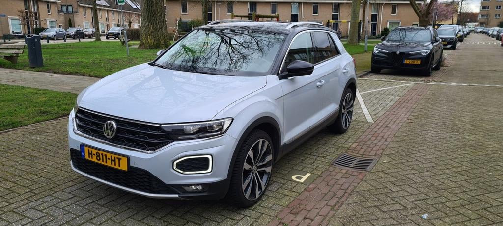 Volkswagen T-Roc 1.0 TSI 115pk 2019 Wit, Auto's, Voorwielaandrijving, Stof, Euro 6, Wit