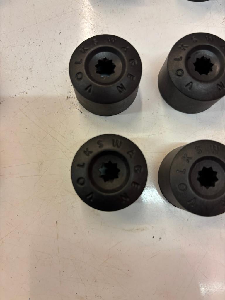 Volkswagen wielbouten afdekkappen voor lm velgen set 5 stuks, Ophalen, Gebruikt