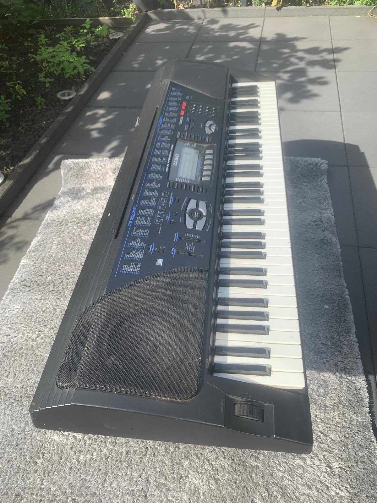 Casio WK-1800 Keyboard - Goede staat, Ophalen, Casio, Gebruikt, Aanslaggevoelig