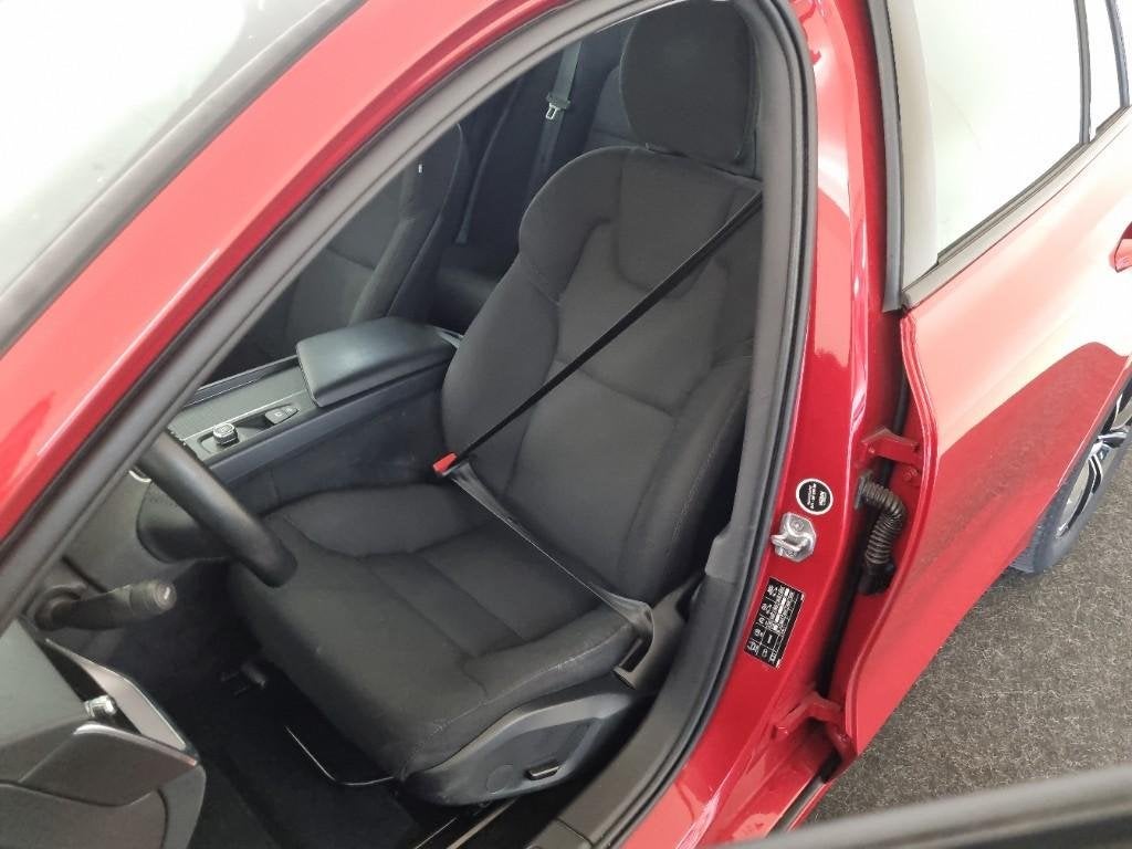 Volvo V60 2.0 B3 Momentum Advantage | Cruise Control | Navig, Auto's, Euro 6, 163 pk, Origineel Nederlands, Automatische klimaatregeling