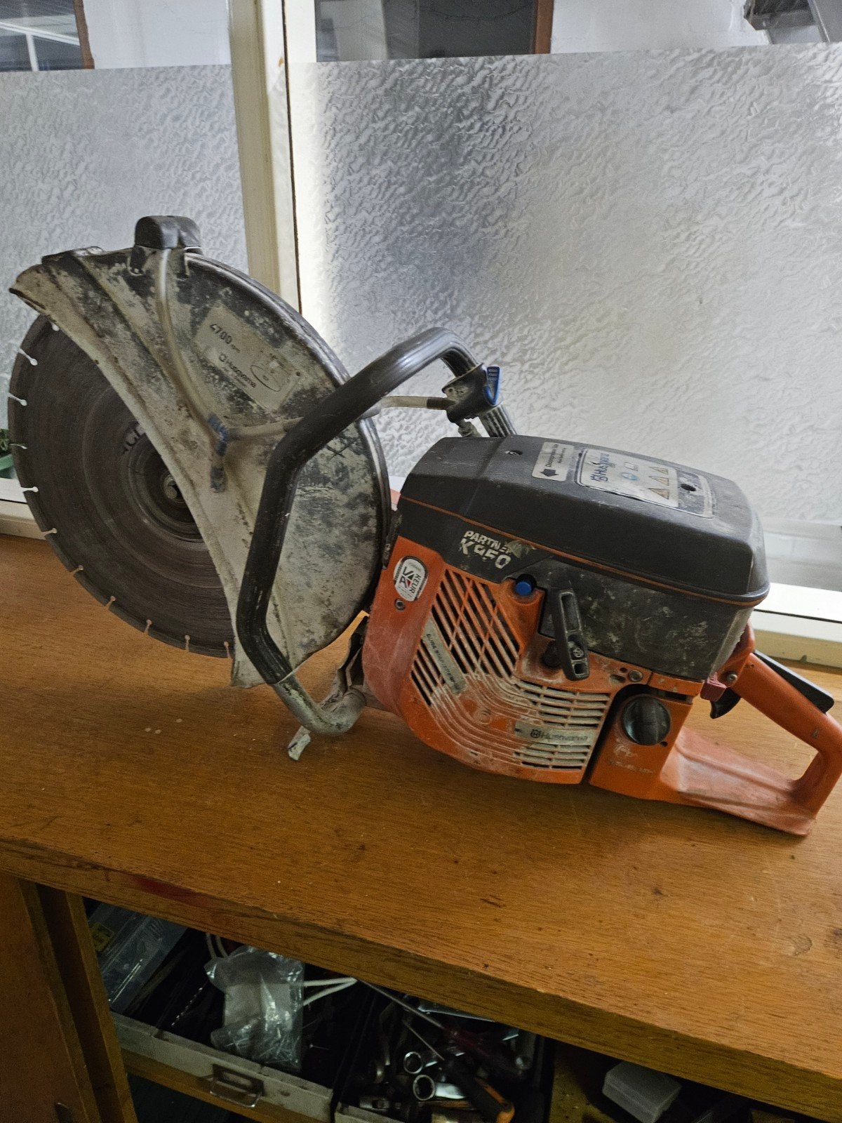 husqvarna k950, Gebruikt, 70 mm of meer, Kettingzaag, Ophalen of Verzenden