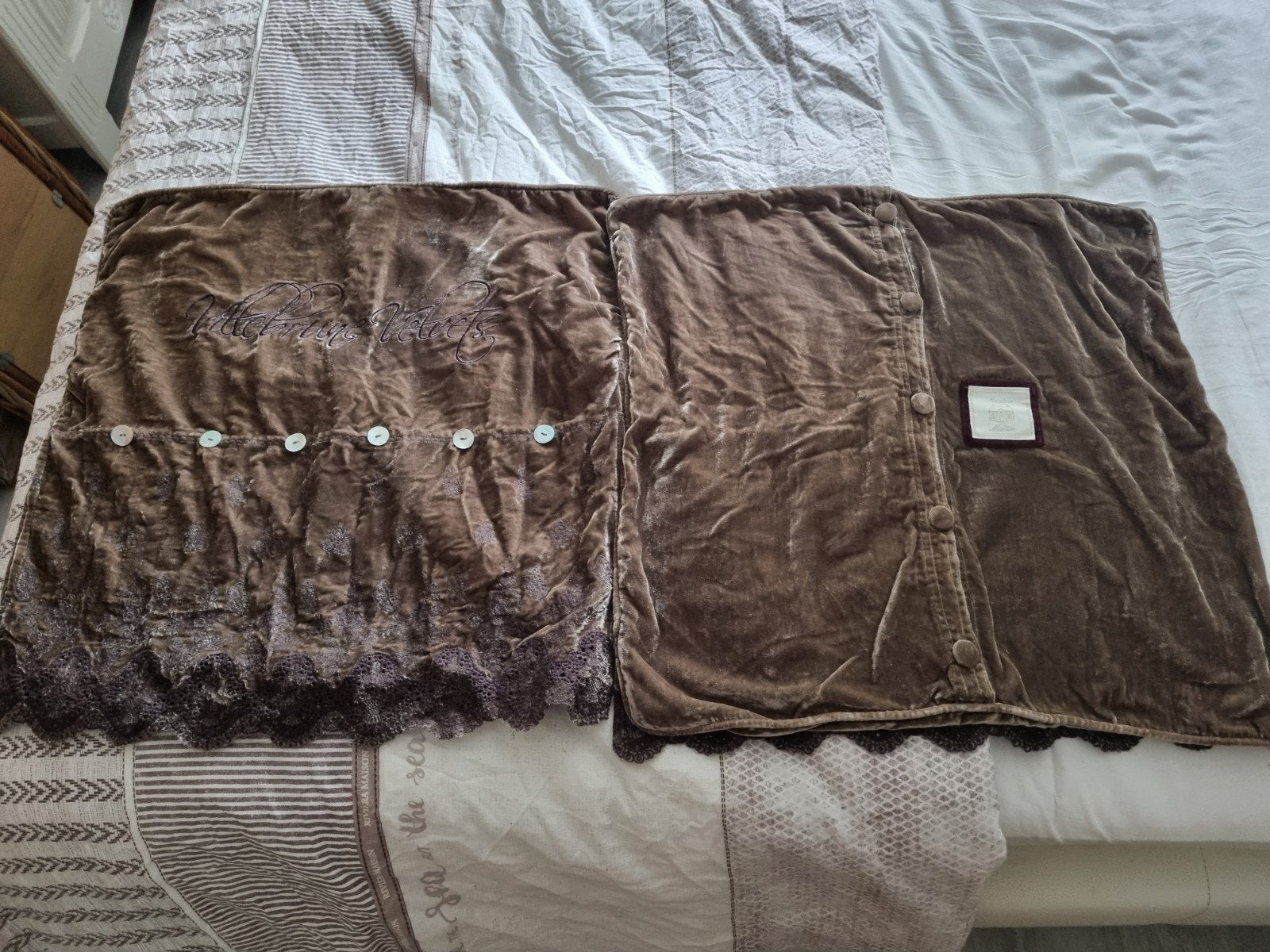 Riviera maison kussenhoezen bruin velvet, Ophalen of Verzenden, Zo goed als nieuw, Bruin, Vierkant