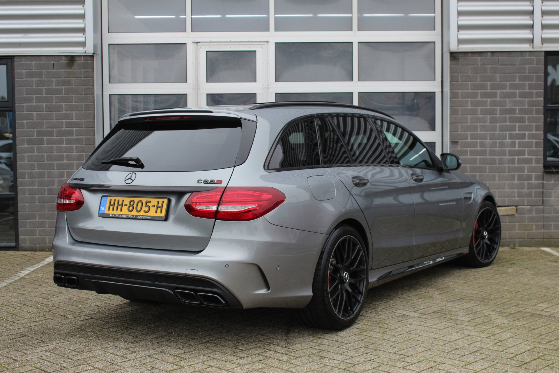 Mercedes-Benz C-Klasse Estate AMG 63 S / Panoramadak / N.A.P, Automaat, Achterwielaandrijving, Gebruikt, Met garantie (alle)