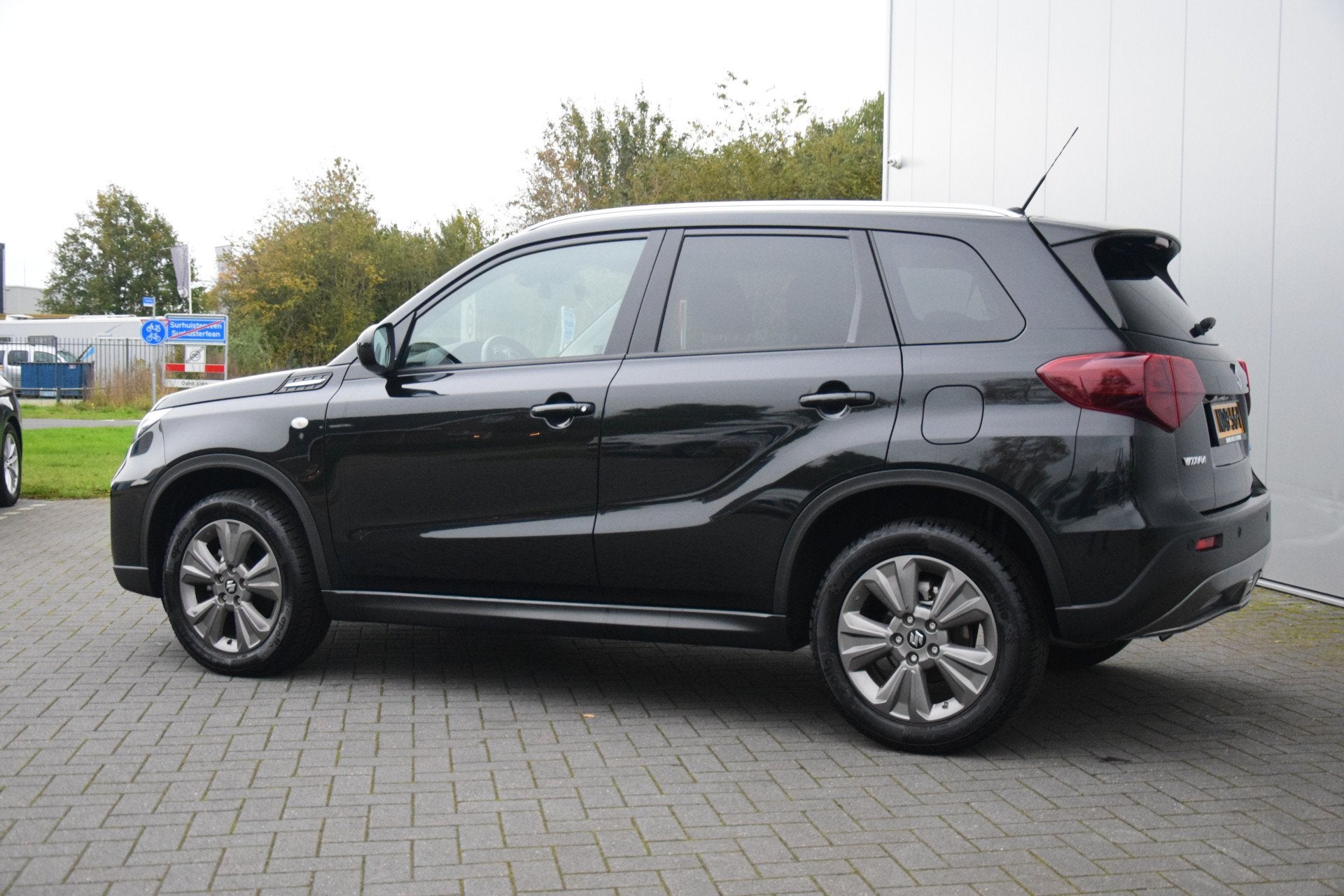 Suzuki Vitara 1.4 Boosterjet Smart Hybrid Select Navi/Carpla, Auto's, Voorwielaandrijving, Dealer onderhouden, Stof, Gebruikt