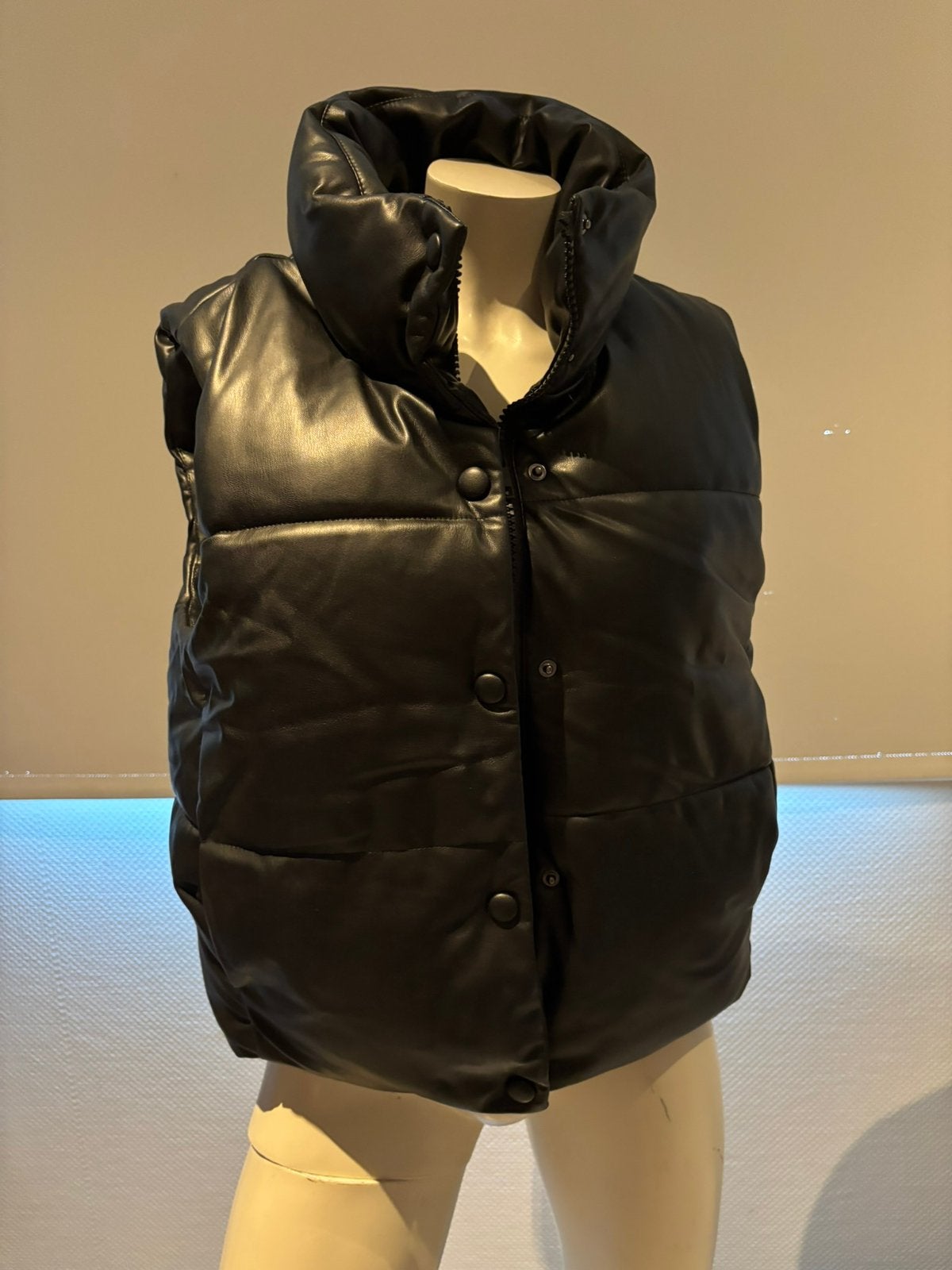 Zara bodywarmer maat s, ., Zwart, Ophalen of Verzenden, Zo goed als nieuw