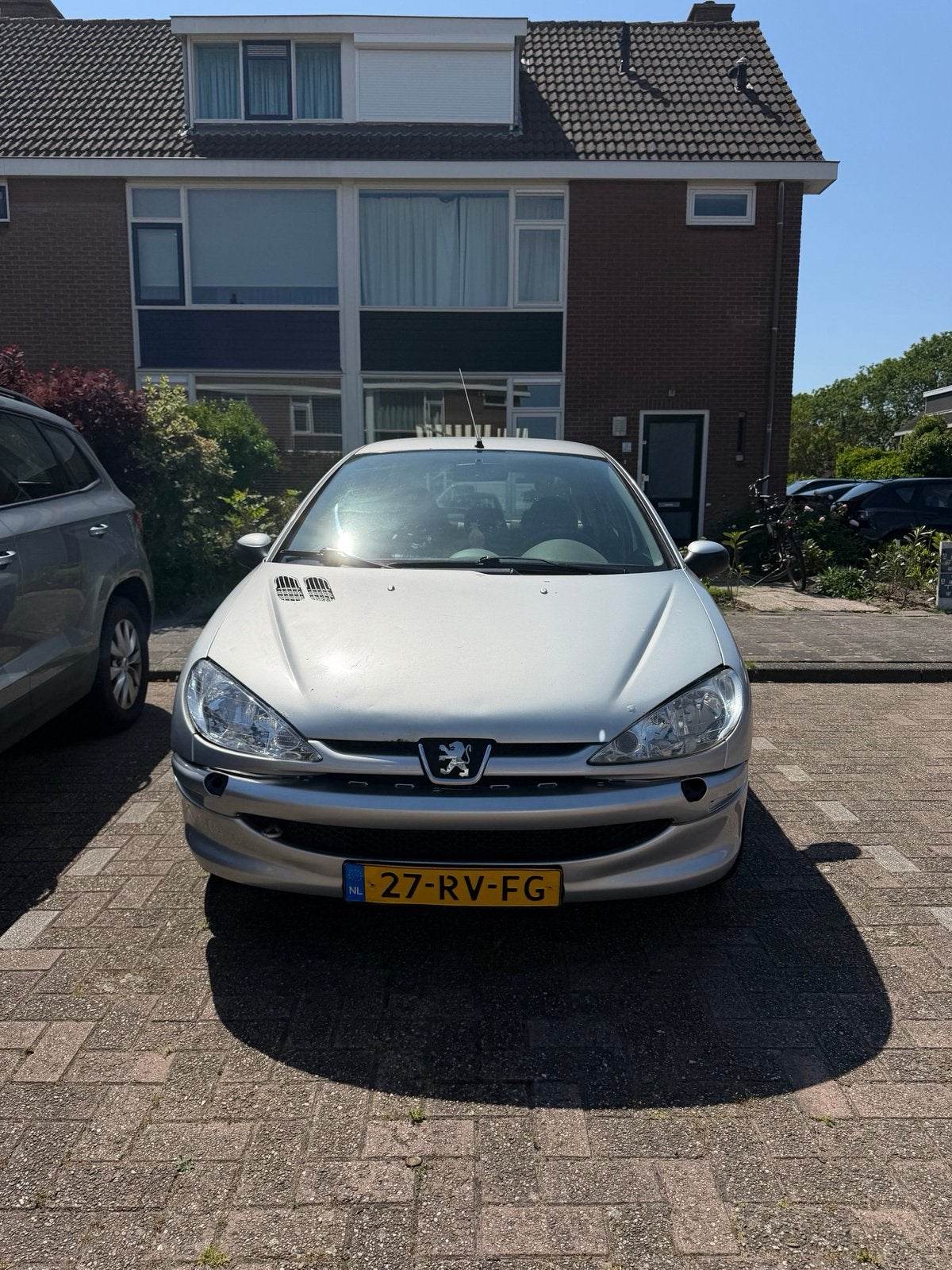 Peugeot 206 1.4 Challance 5D AUT 2005 Grijs, Auto's, Peugeot, Particulier, 1100 kg, Zilver of Grijs, 955 kg