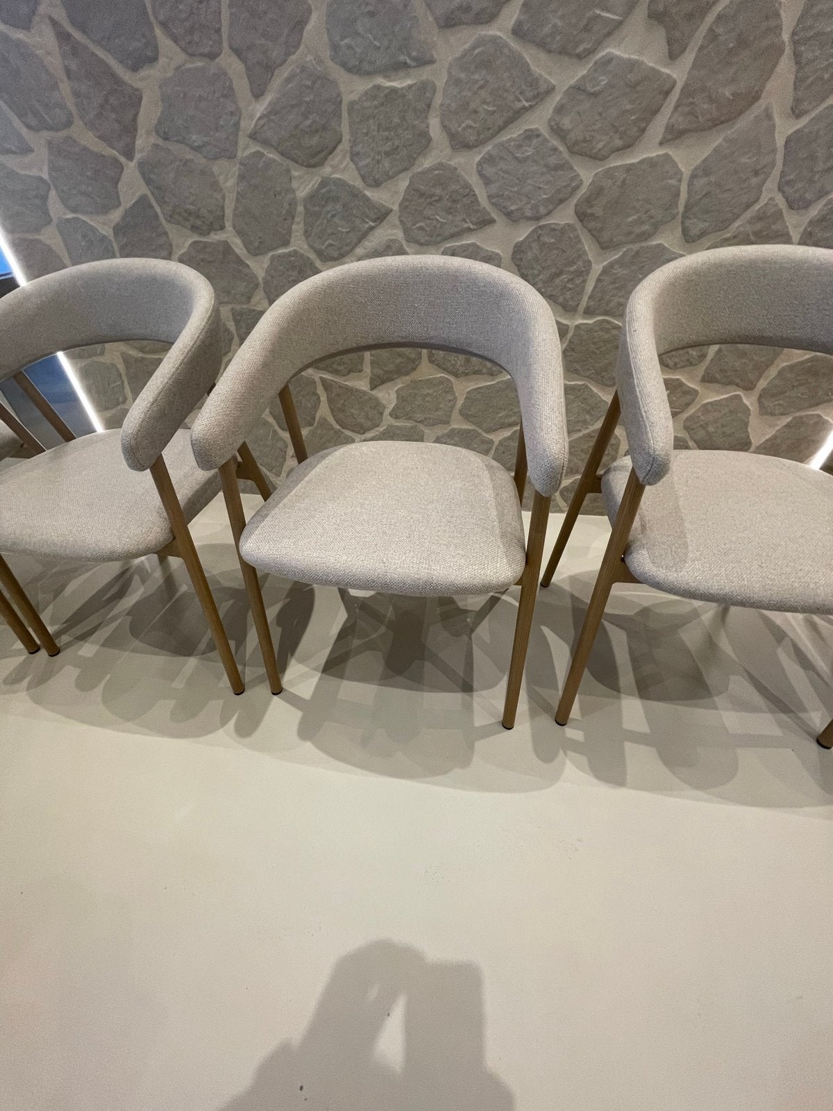 Beige Jysk Elsing 70 stuks te koop, Ophalen, Bruin, Zo goed als nieuw, Stof